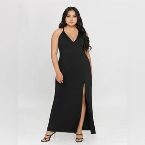 🟠 BLOOMCHIC Split Maxi Dress